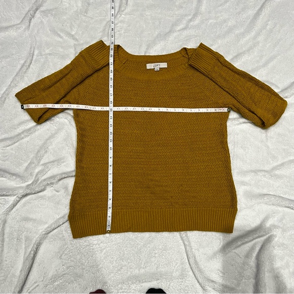 Loft knit sweater in the color marigold. Size Medium. - Picture 3 of 6
